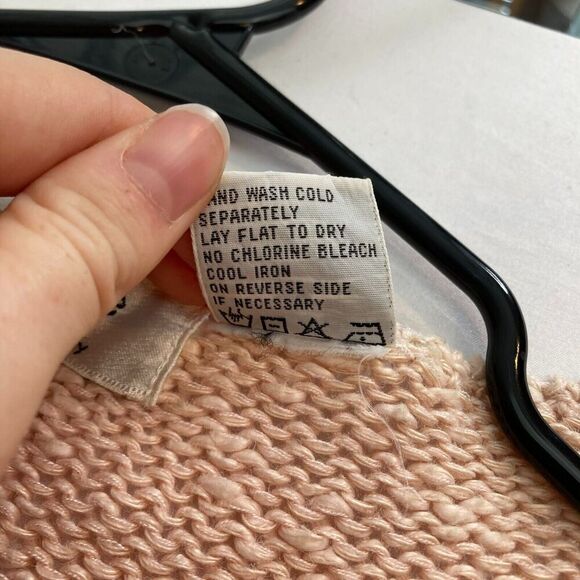 Bonnie & Bill Vintage Pink Embroidered Flowers Lace Appliqué Sweater Size S - Picture 6 of 13